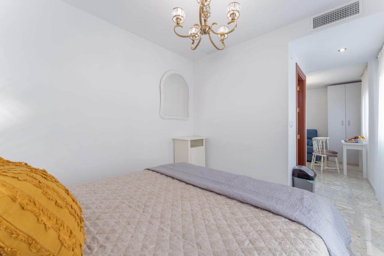 Apartamentos Villa Augusto Centro De Mérida Eksteriør billede